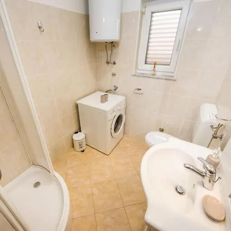 Feriehus Kuca Za Odmor Danijela