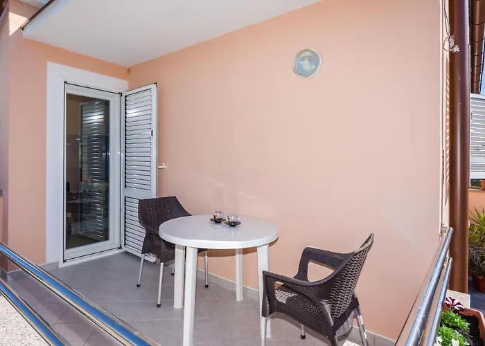 Kuca Za Odmor Danijela Nyaraló *